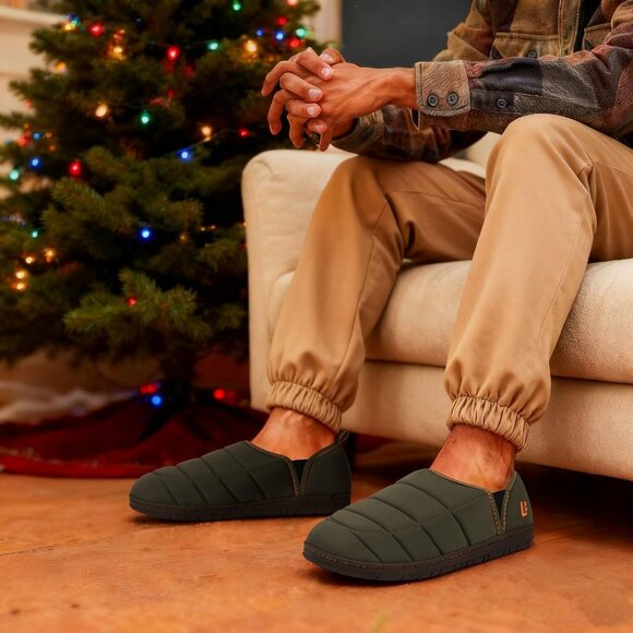 Men’s Two Tone Memory Foam Slippers - Slip On Indoor/Outdoor House Loafers - Picture 2 of 6